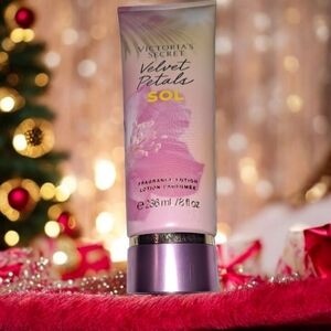 Victoria's Secret Velvet Petals SOL Fragrance Lotion Limited Edition New
